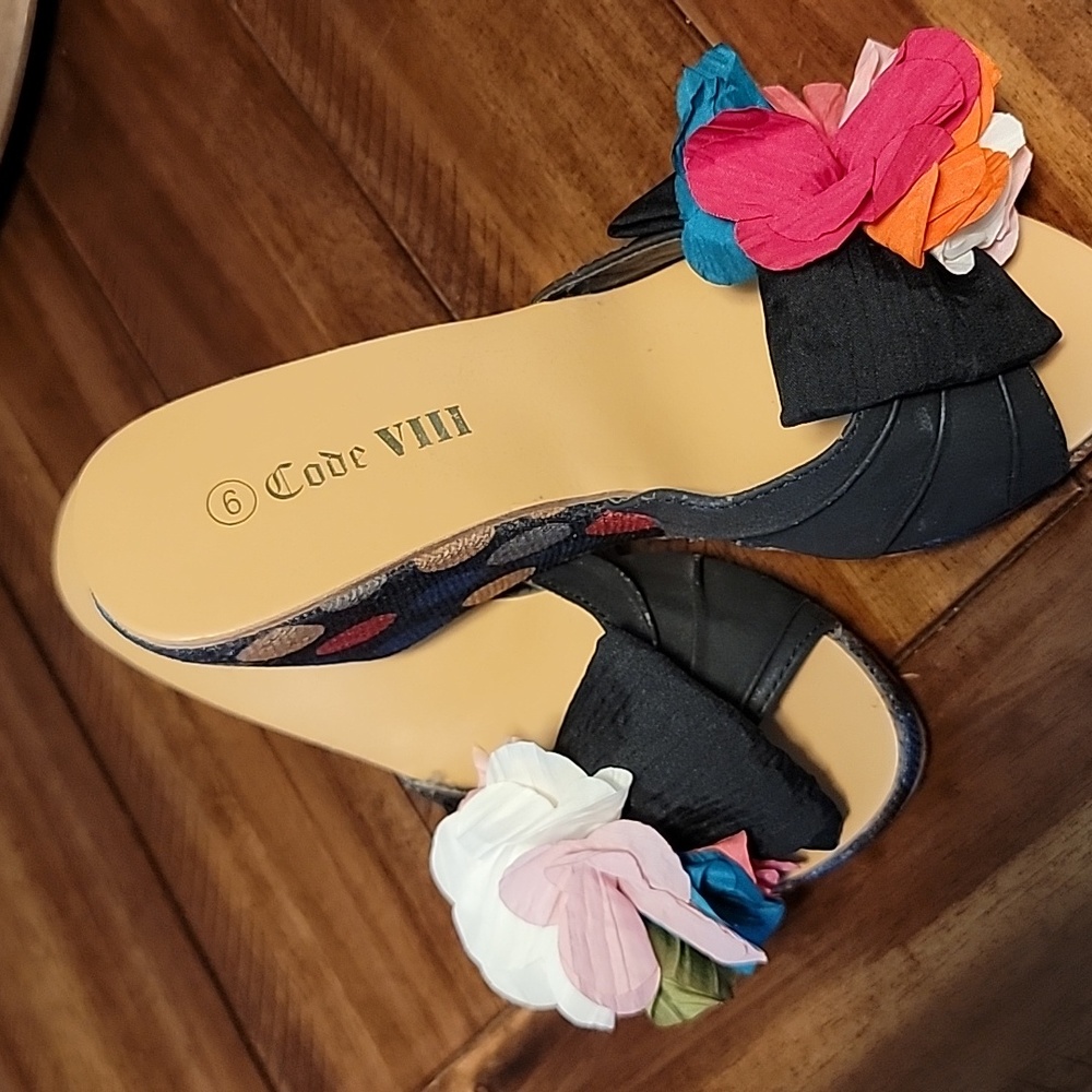 Code V111 Multi Color Wedges - image 1